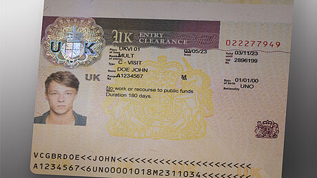 United Kingdom Visa Visa label with a hot stamp KINEGRAM patch