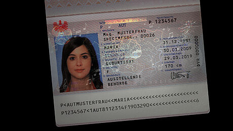 Austria Passport protected with a KINEGRAM Austria Passport protected with a KINEGRAM