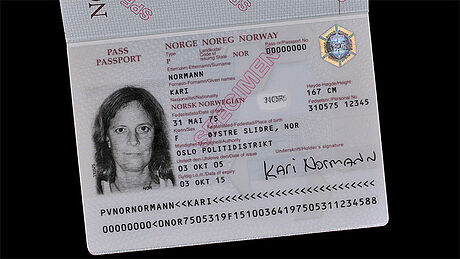 Norway Passport protected wth a KINEGRAM Norway Passport protected wth a KINEGRAM
